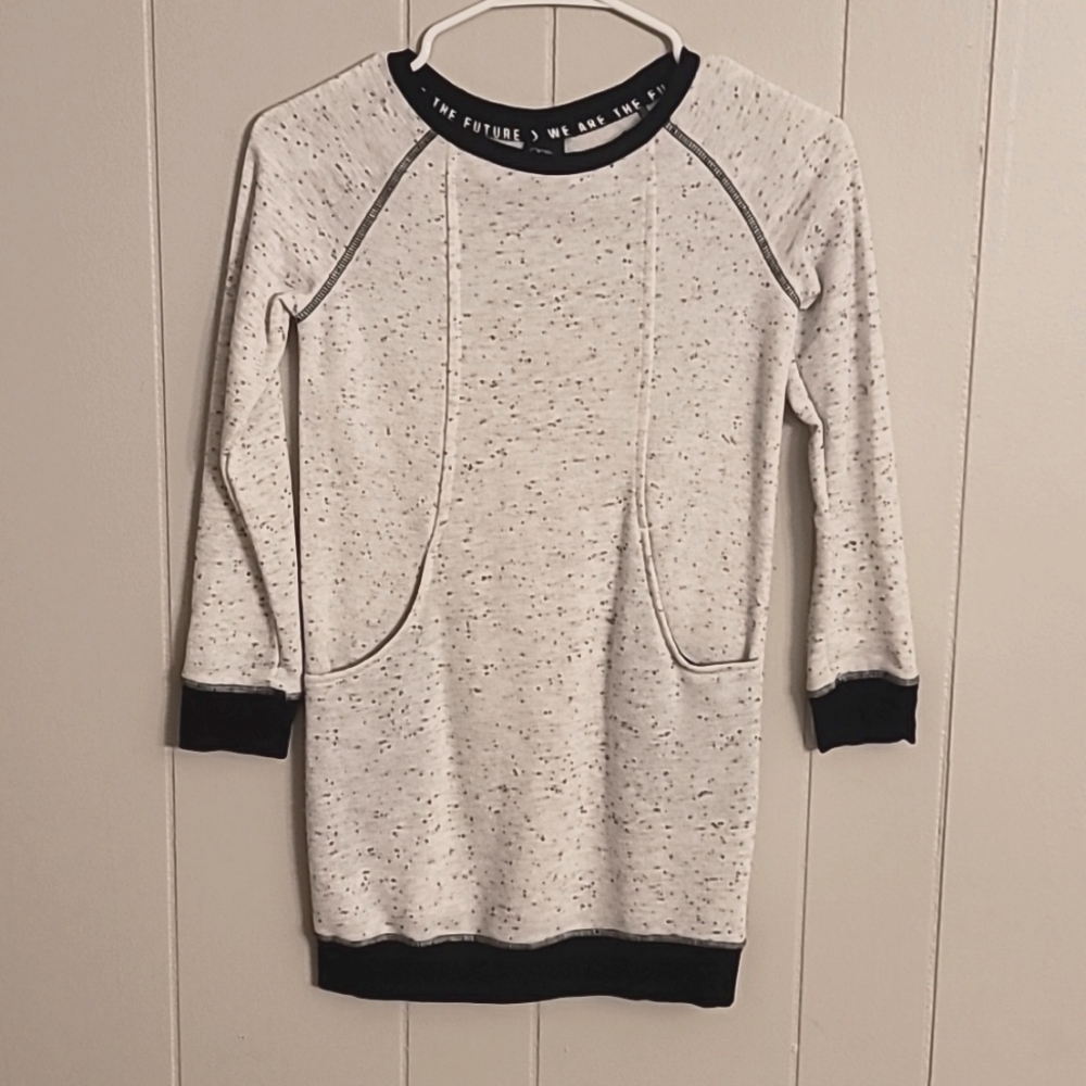 Sweatshirt dress
